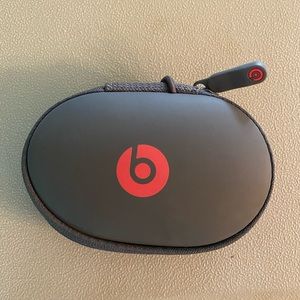 Beats headphones wireless with charger
